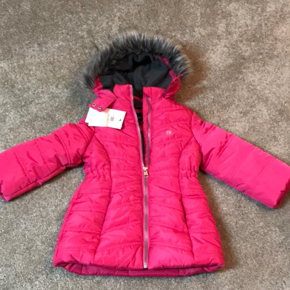 NWT Girls CALVIN KLEIN winter coat 2T - Warm!